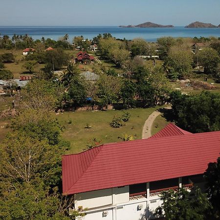 Hotel La Belle Etoile Labuan Bajo Exterior foto