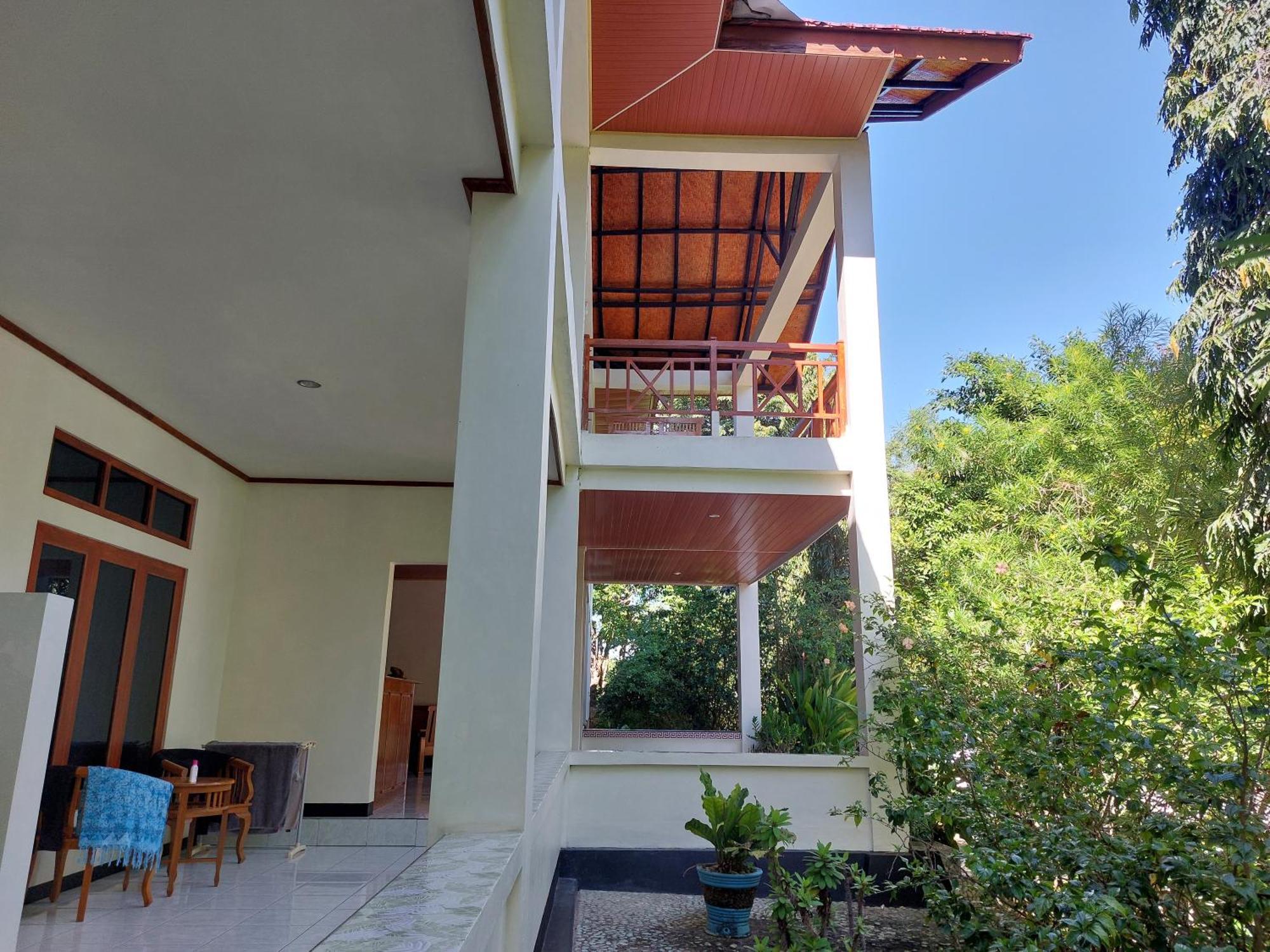 Hotel La Belle Etoile Labuan Bajo Exterior foto